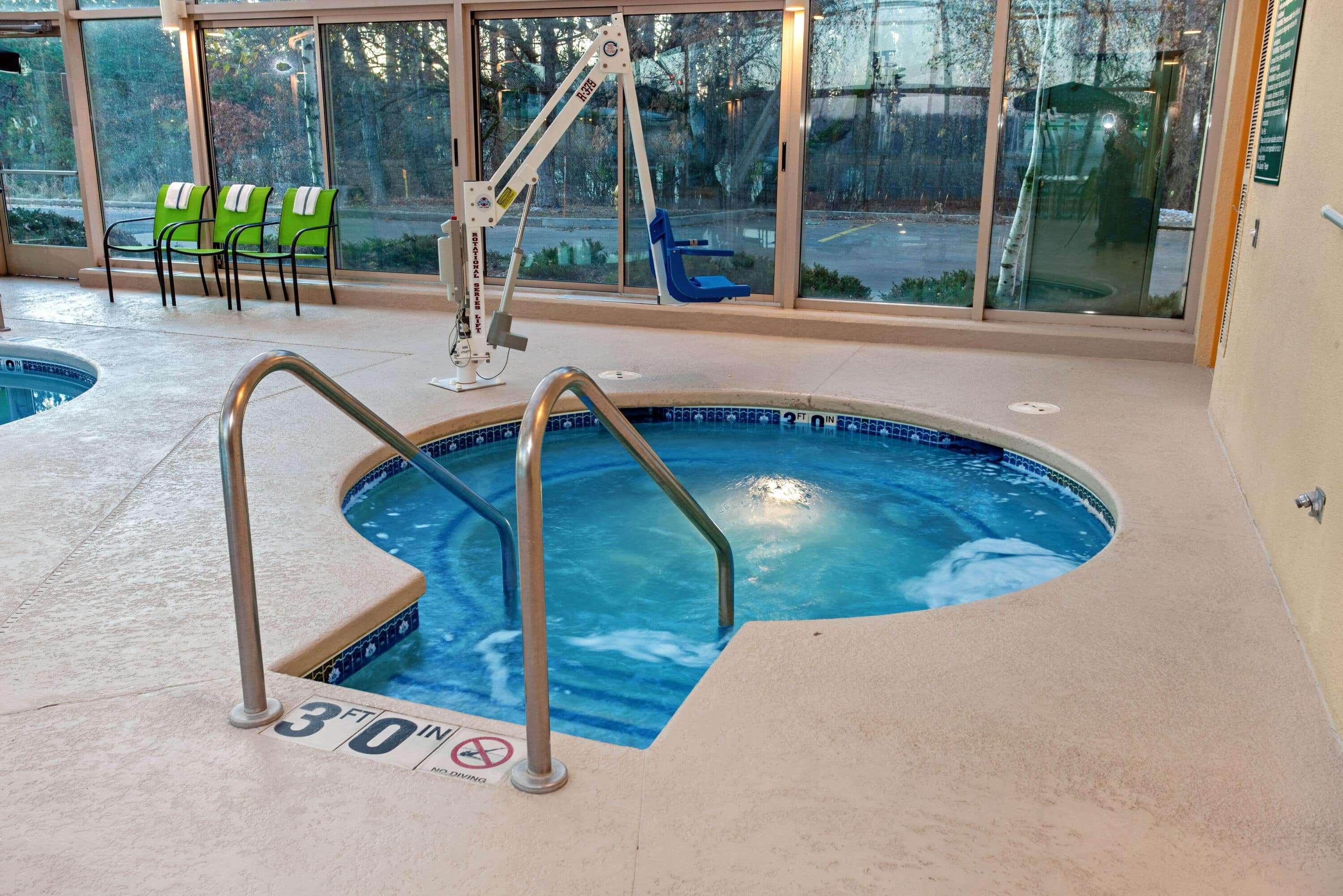 La Quinta By Wyndham Stevens Point Hotel Exterior photo